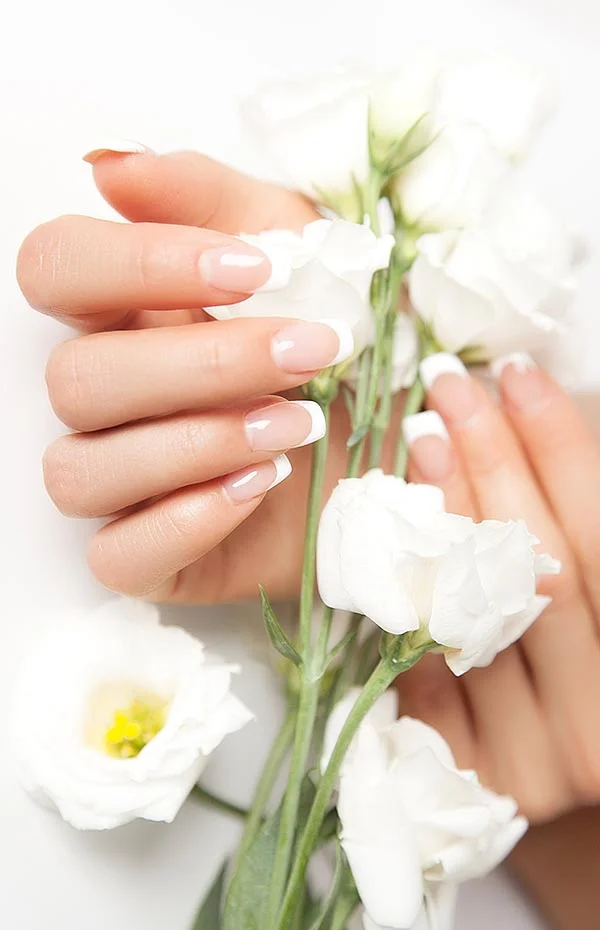 Happy customer at American Nail House